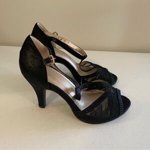 Dream Pairs Black Heels